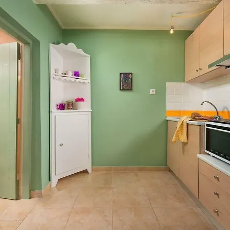 Feriehus Colourful Home, Medieval Town Rhodes Rhodes City
